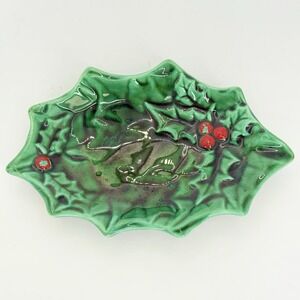 VTG 1979 Handcrafted Green Holly Leaf Ceramic Dish Christmas Berries Glazed Tray